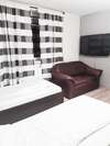 hotel_img